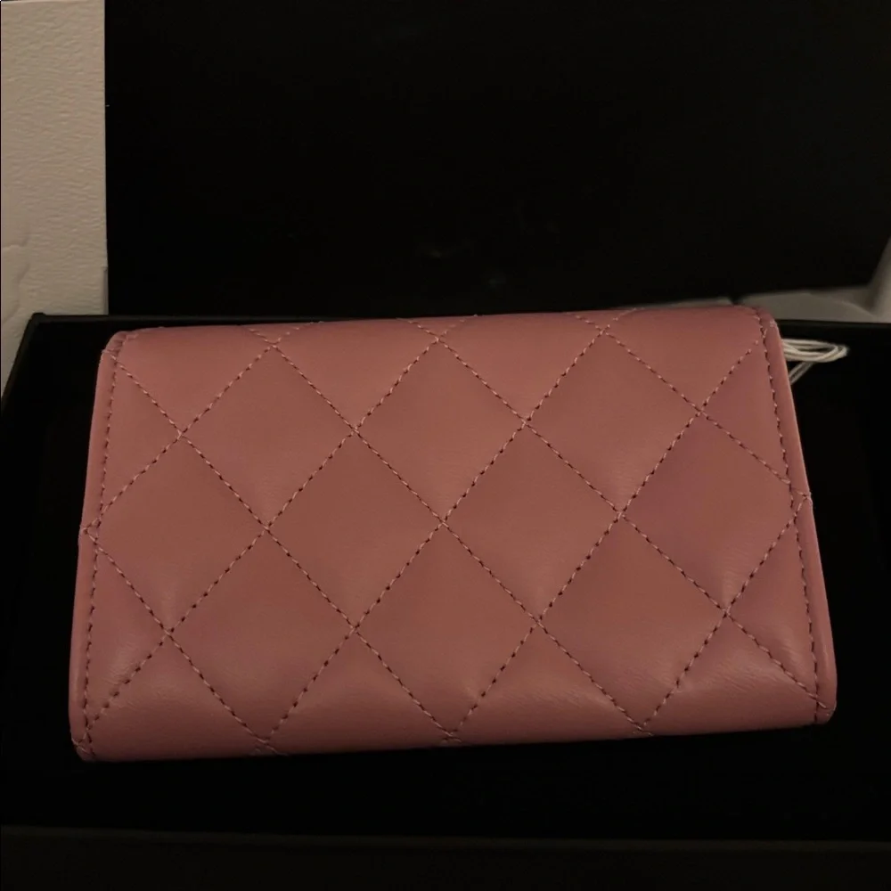 Chanel C Star card holder NWT - Picture 5 of 12